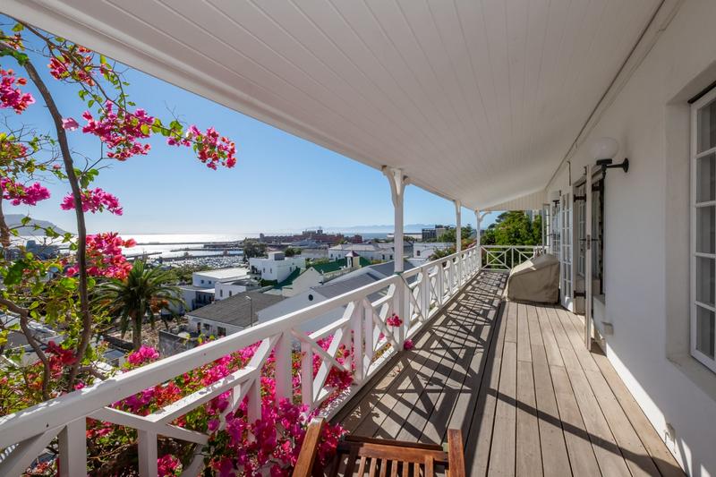 To Let 2 Bedroom Property for Rent in Simons Town Western Cape